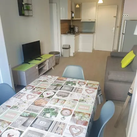 Le Lagon Bleu - Fidji 12 - Rez De Jardin Privatif - Tennis - Piscine Apartment Frejus